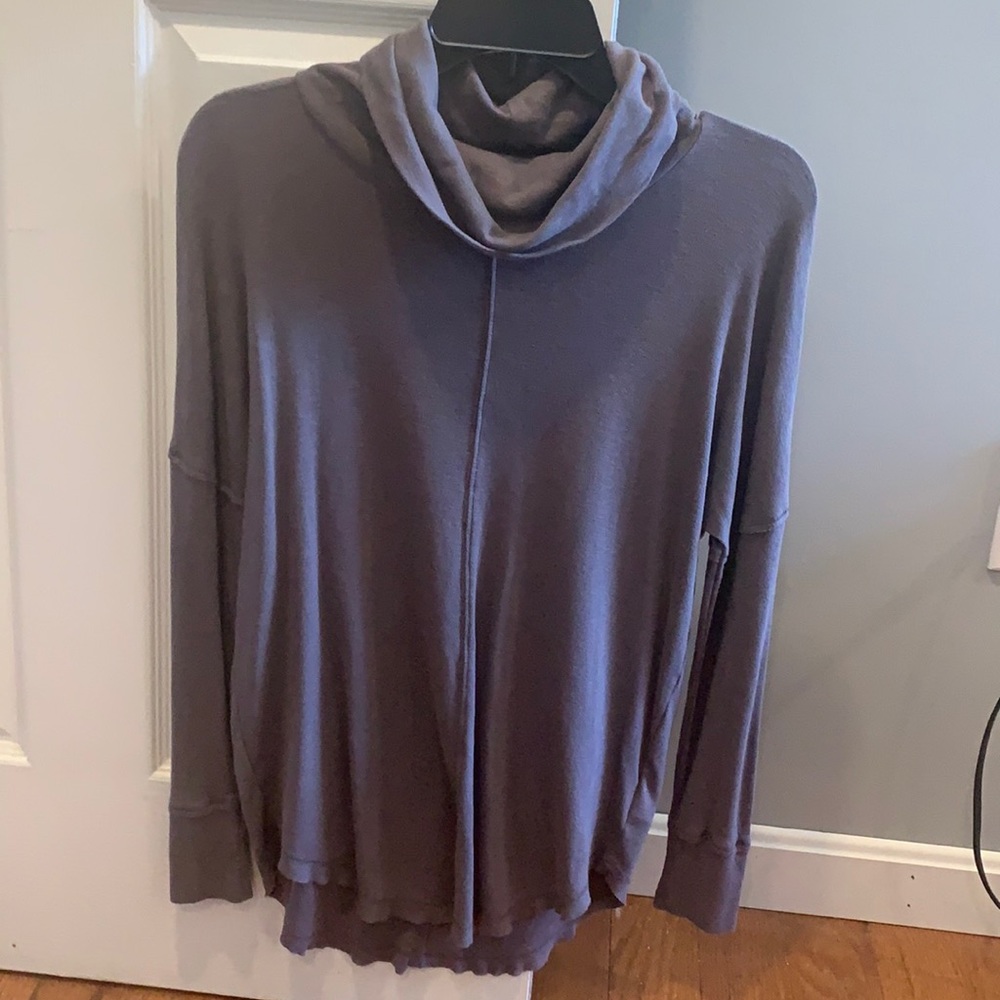Women’s small new without tags top